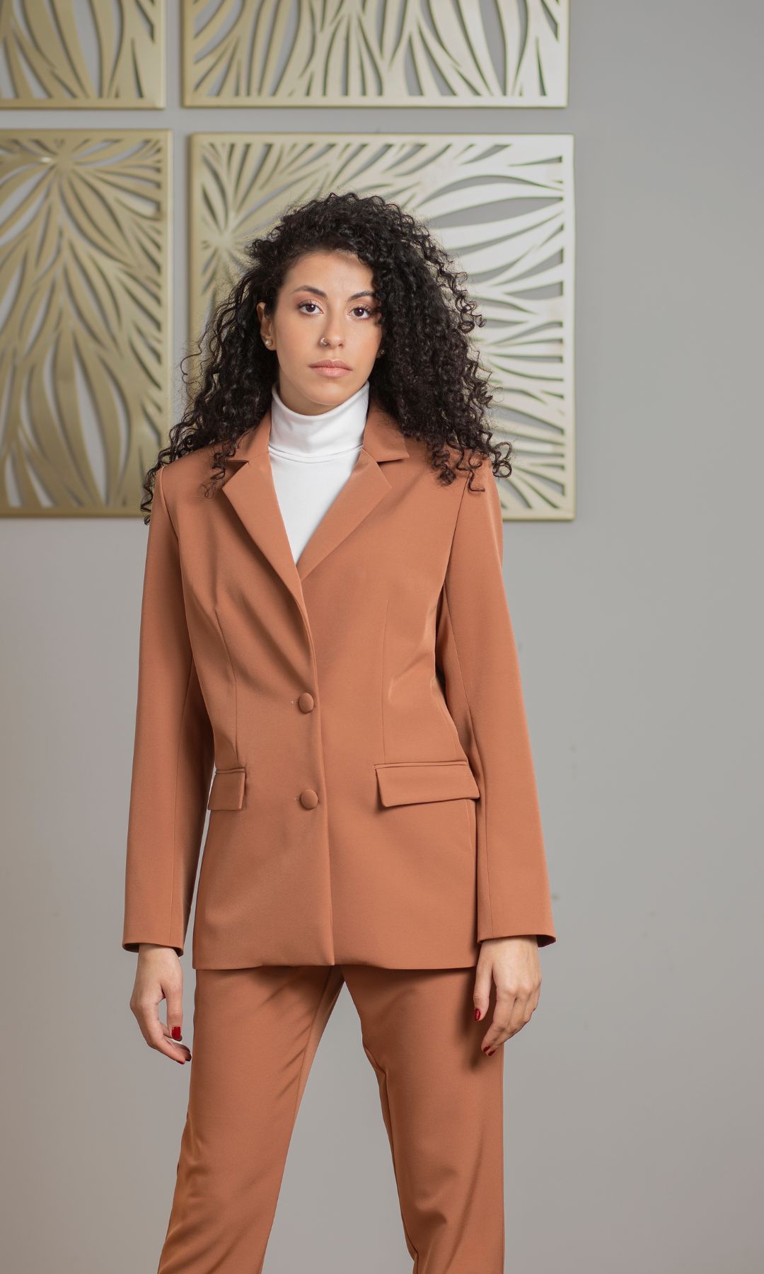 Tailleur Nocciola Aneesa - Capsule23